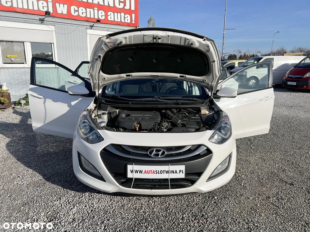 Hyundai i30 1.6 CRDi Classic - 17