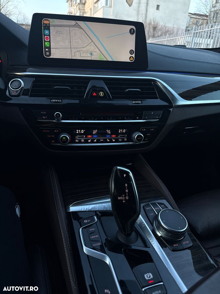 BMW Seria 5 520d AT - 20