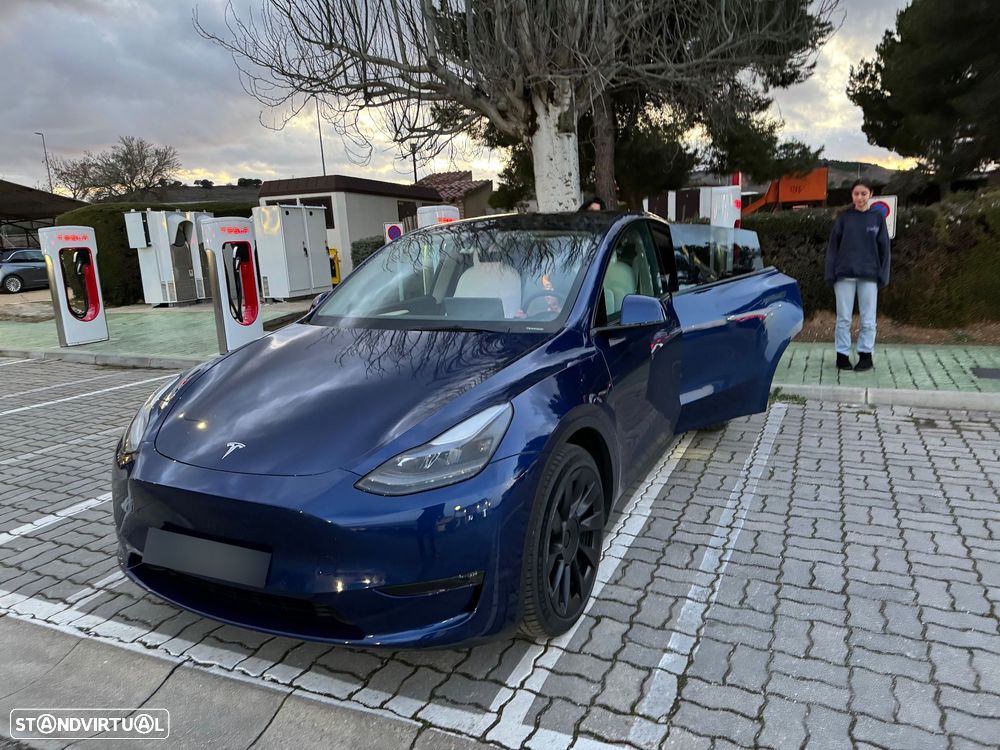 Tesla Model Y Long Range Tração Integral - 3