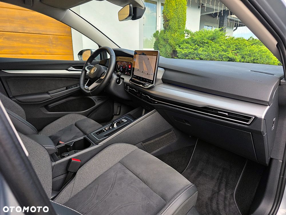 Volkswagen Golf 1.5 eTSI OPF DSG Style - 40