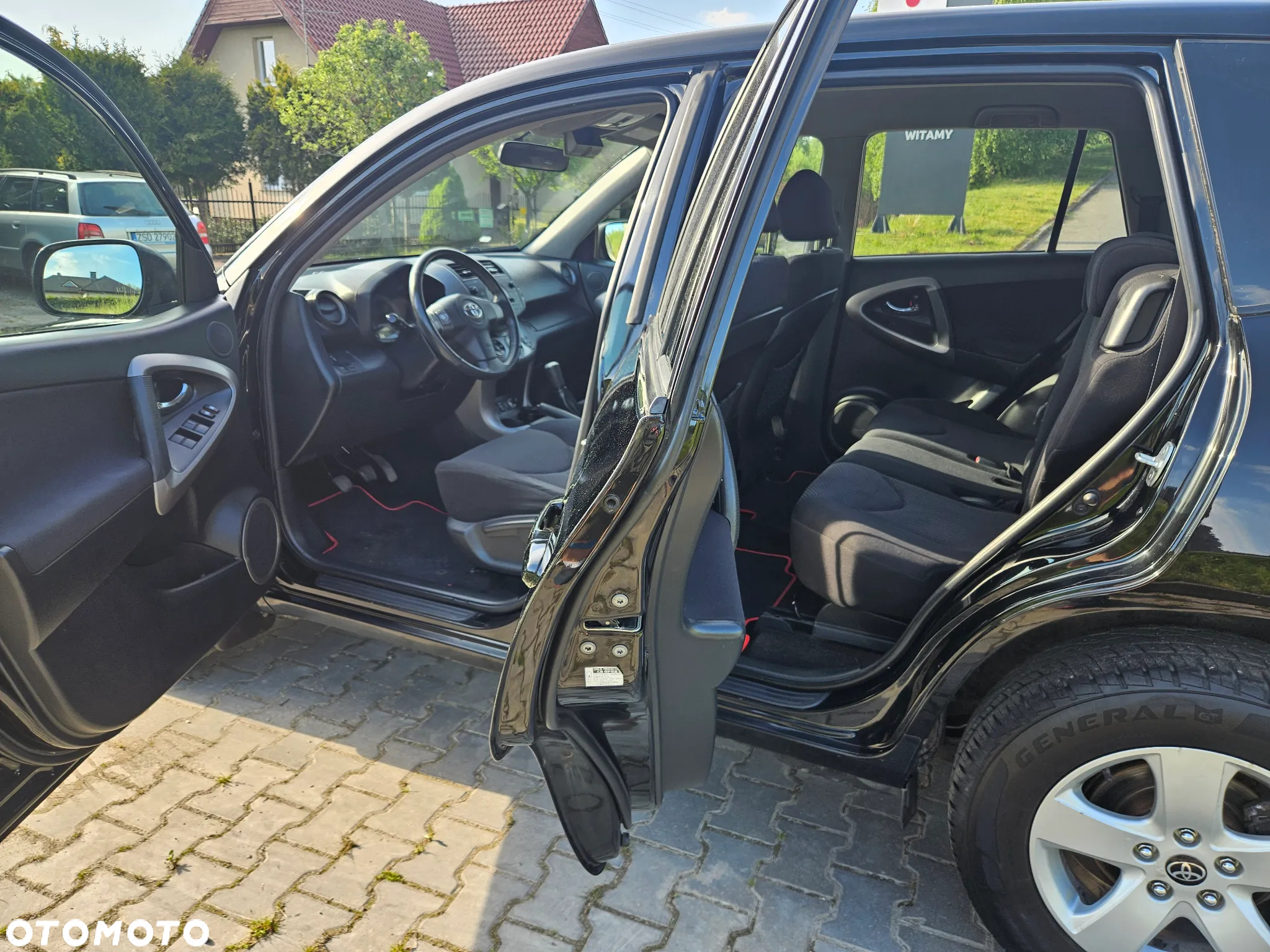Toyota RAV4 2.0 4x4 Sol - 12