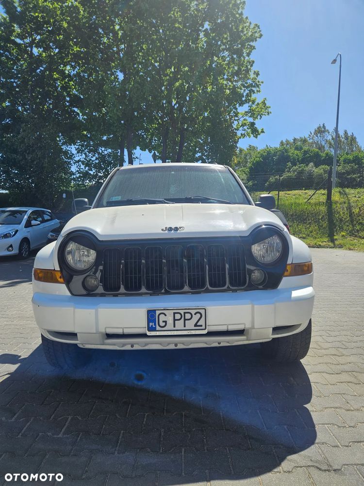 Jeep Liberty 2.8 CRD 4x4 - 3