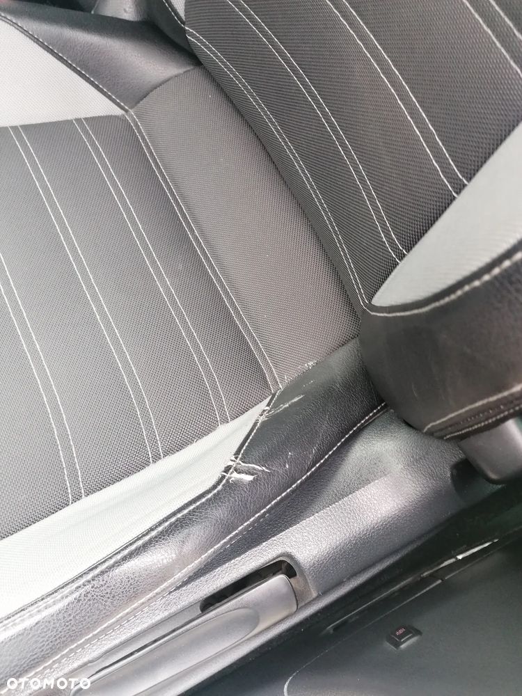 Volkswagen Jetta - 18