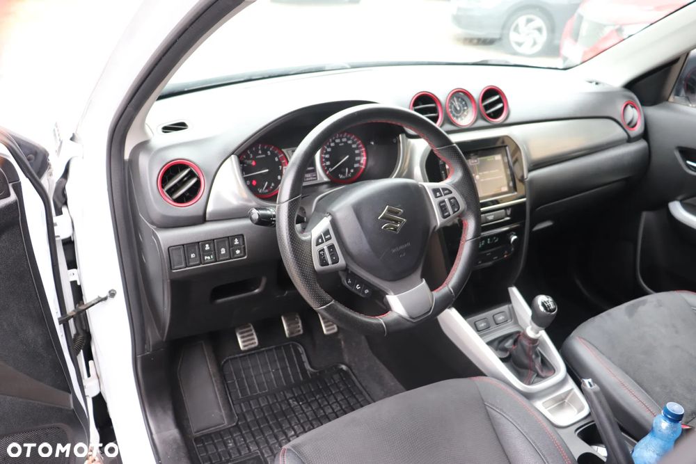 Suzuki Vitara 1.4 Boosterjet Premium 2WD - 21