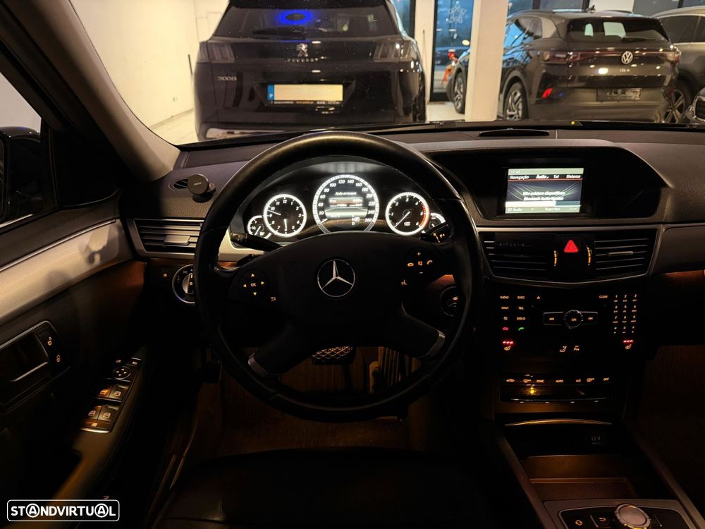 Mercedes-Benz E 300 - 2
