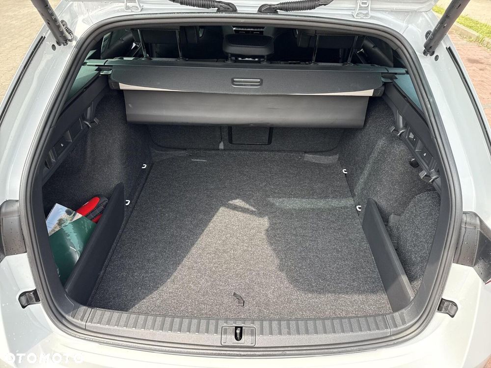 Skoda Octavia 1.5 TSI mHEV Sportline DSG - 28