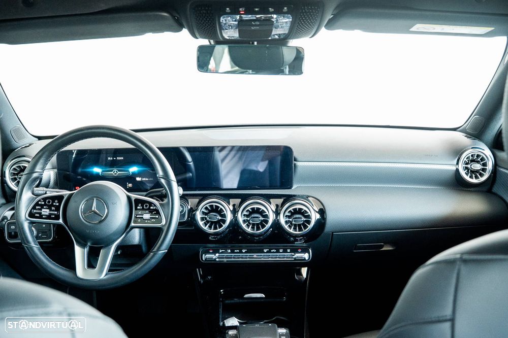 Mercedes-Benz A 250 e - 15