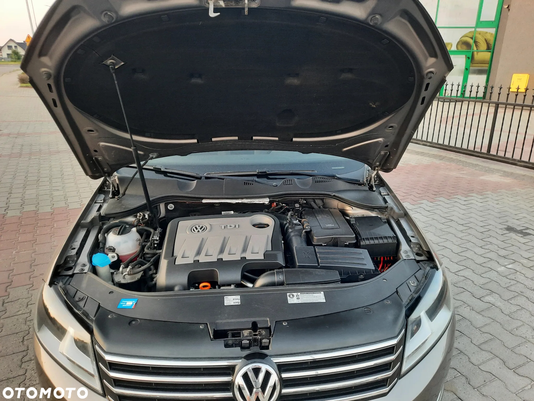 Volkswagen Passat 2.0 TDI Comfortline DSG - 26