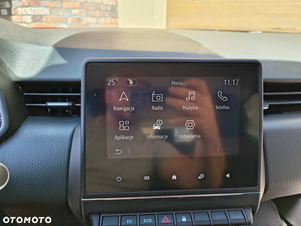 Renault Clio - 18