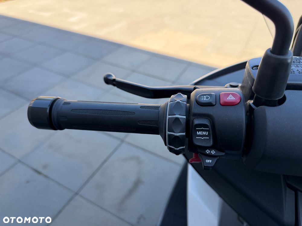 BMW C 400 GT - 10