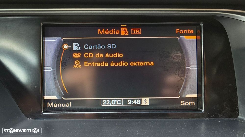 Audi A4 Avant 2.0 TDI exclusive - 20