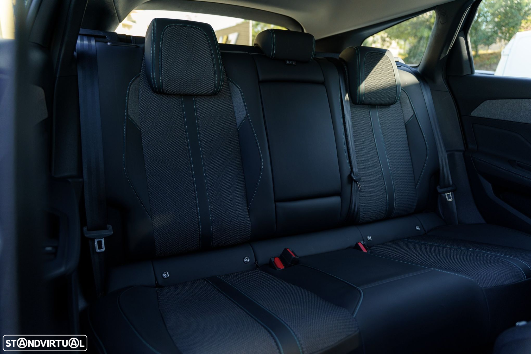 Peugeot 308 SW 1.5 BlueHDi Allure Pack - 23