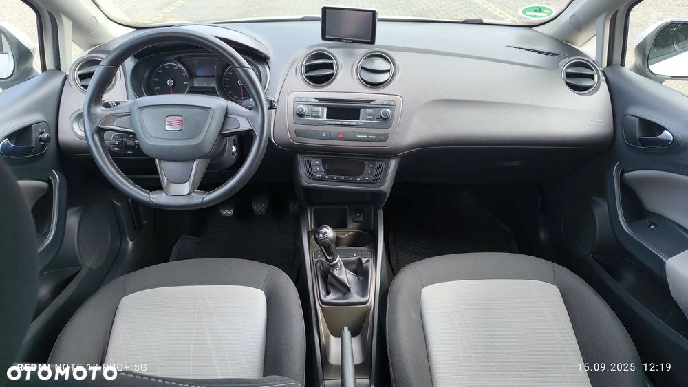 Seat Ibiza 1.4 16V Style Viva - 20