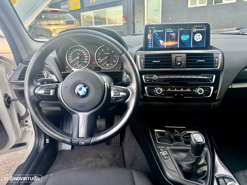 BMW 116 d Pack M - 16