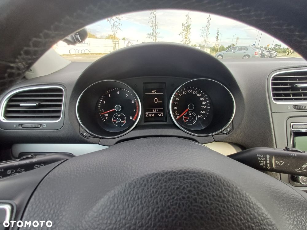 Volkswagen Golf 1.2 TSI Highline - 6