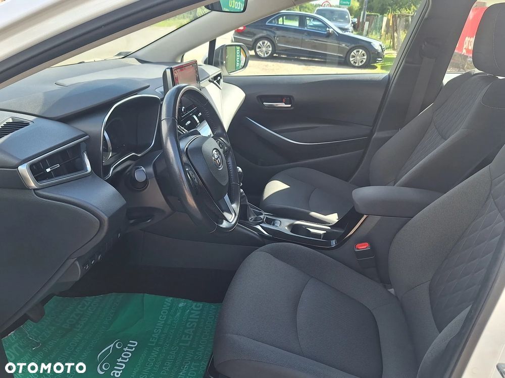 Toyota Corolla 1.6 Comfort - 13