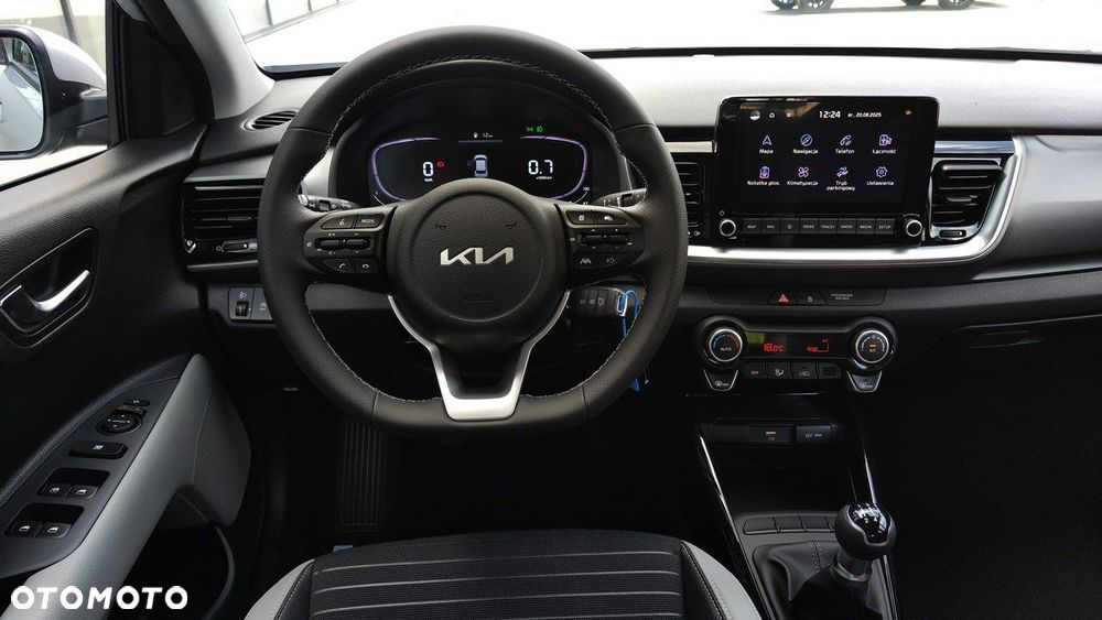 Kia Stonic - 15