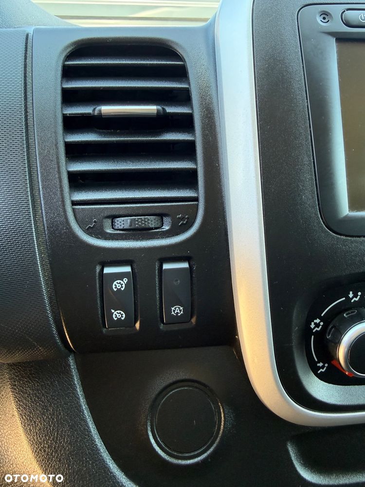 Renault Trafic - 27
