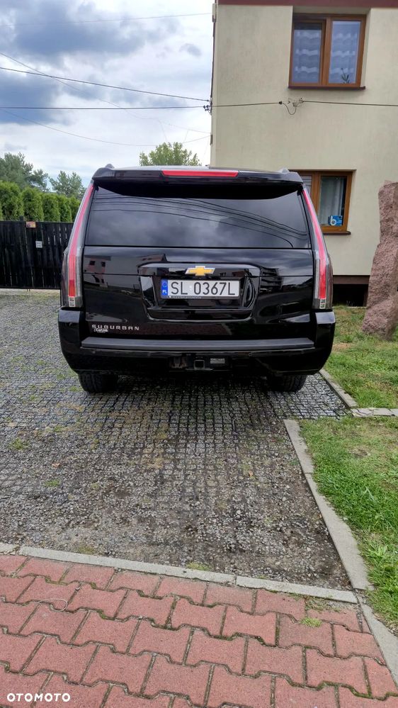 Chevrolet Suburban 5.3 LS 1500 4WD - 5
