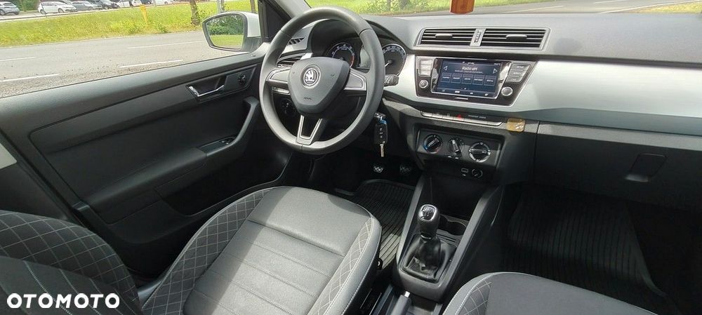 Skoda Fabia 1.0 TSI Ambition Plus - 9