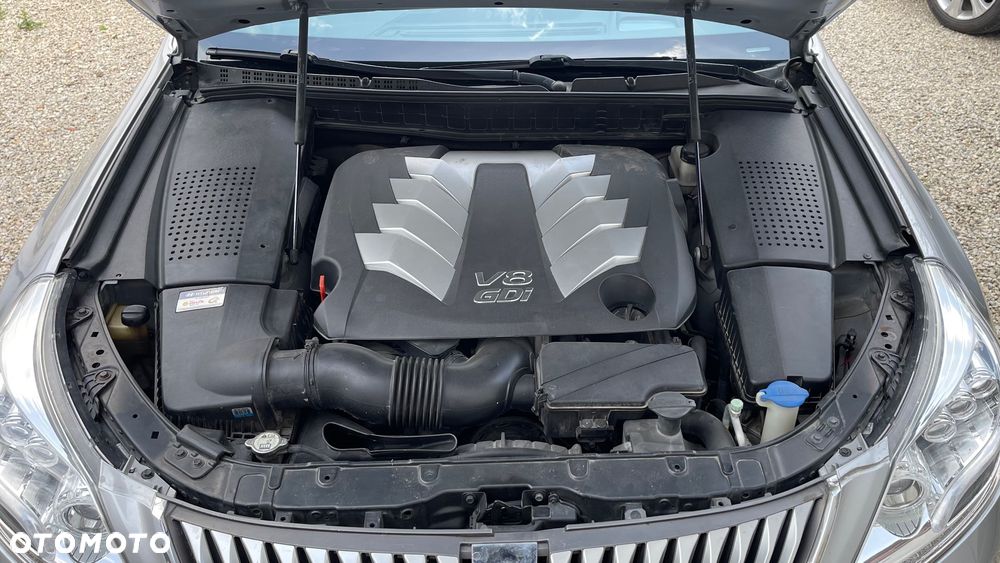 Hyundai Equus - 19