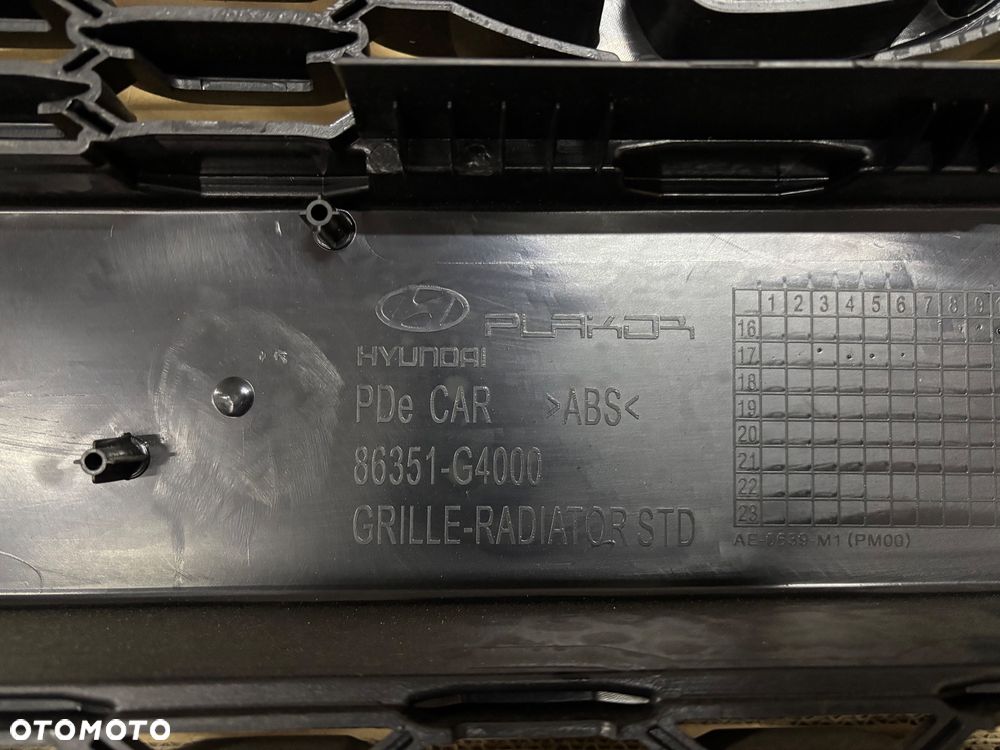 Hyundai i30 III  17-20 Atrapa ,Grill - 3