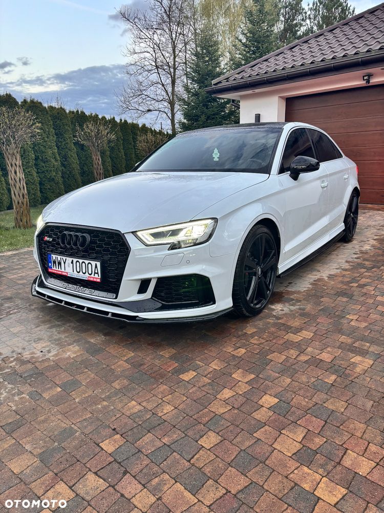 Audi RS3 Limousine TFSI Quattro Performance Edition S tronic - 4