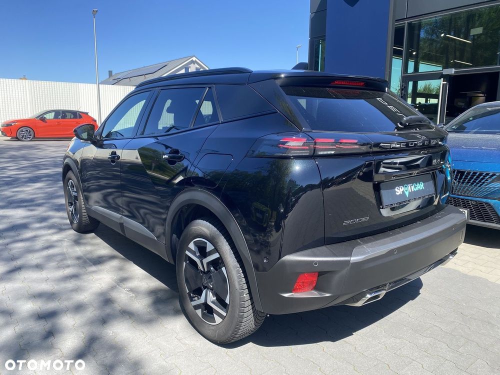 Peugeot 2008 - 4