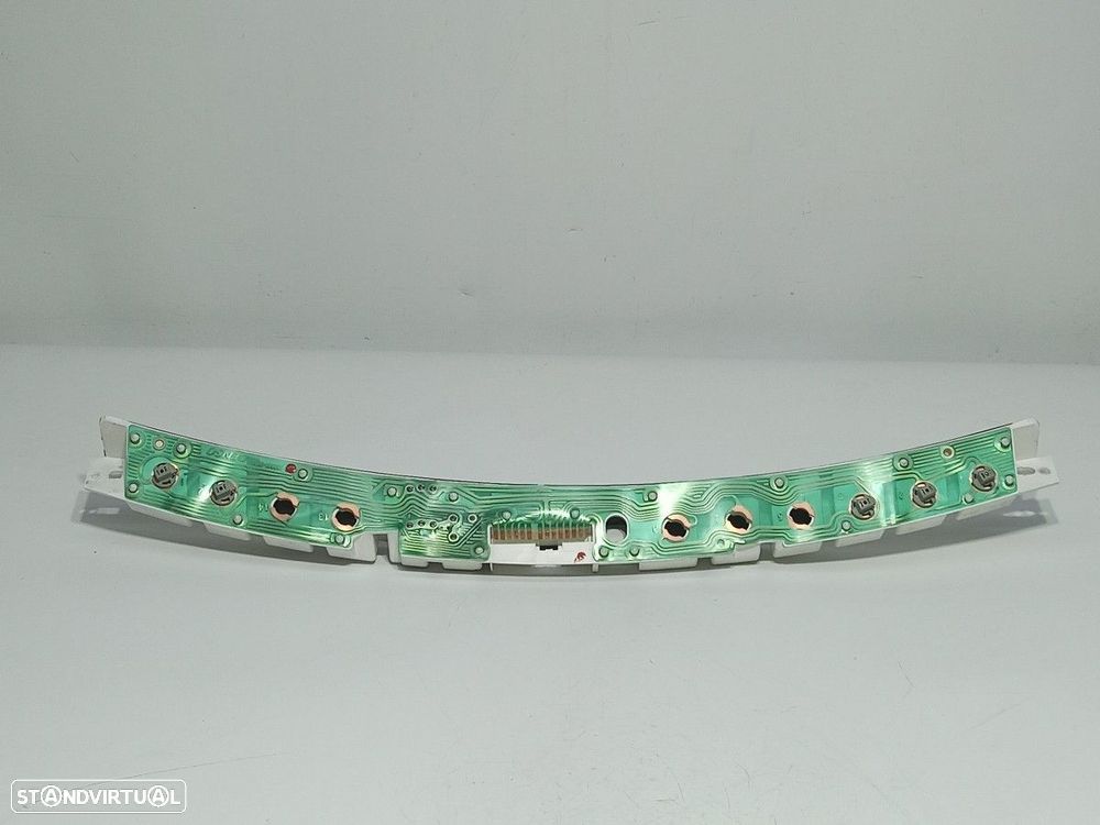 TELA/ECRÃ MULTIFUNÇÕES CHRYSLER VOYAGER (RG) 2.5 CRD GRAND VOYAGER LIMITED - 5