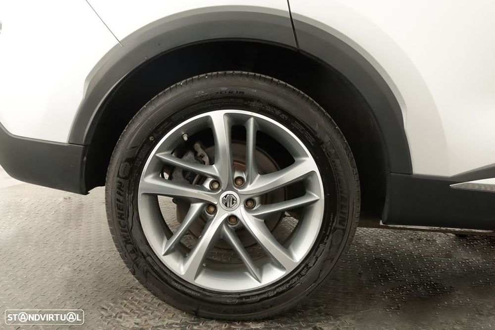 MG EHS 1.5 T-GDI Plug-in Hybrid Luxury - 5