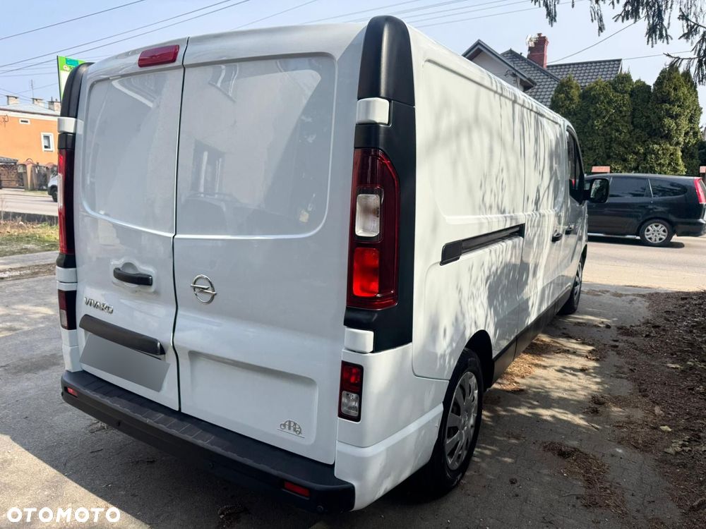 Opel vivaro - 4
