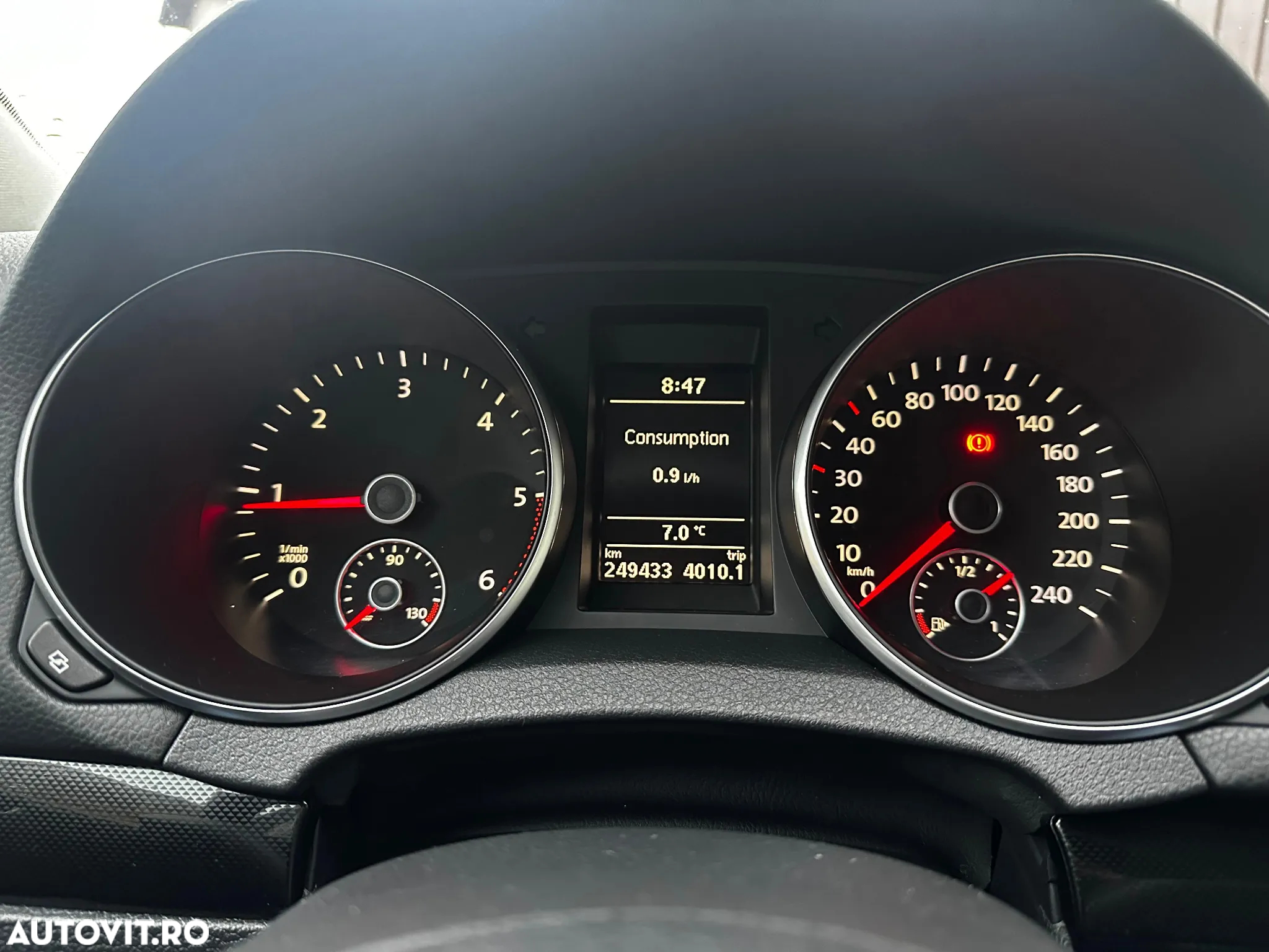 Volkswagen Golf - 3
