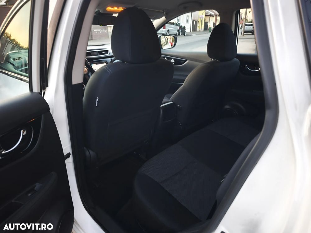 Nissan Qashqai 1.2 DIG-T TEKNA - 6