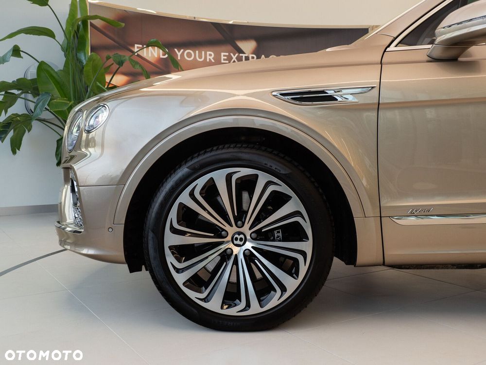 Bentley Bentayga - 4