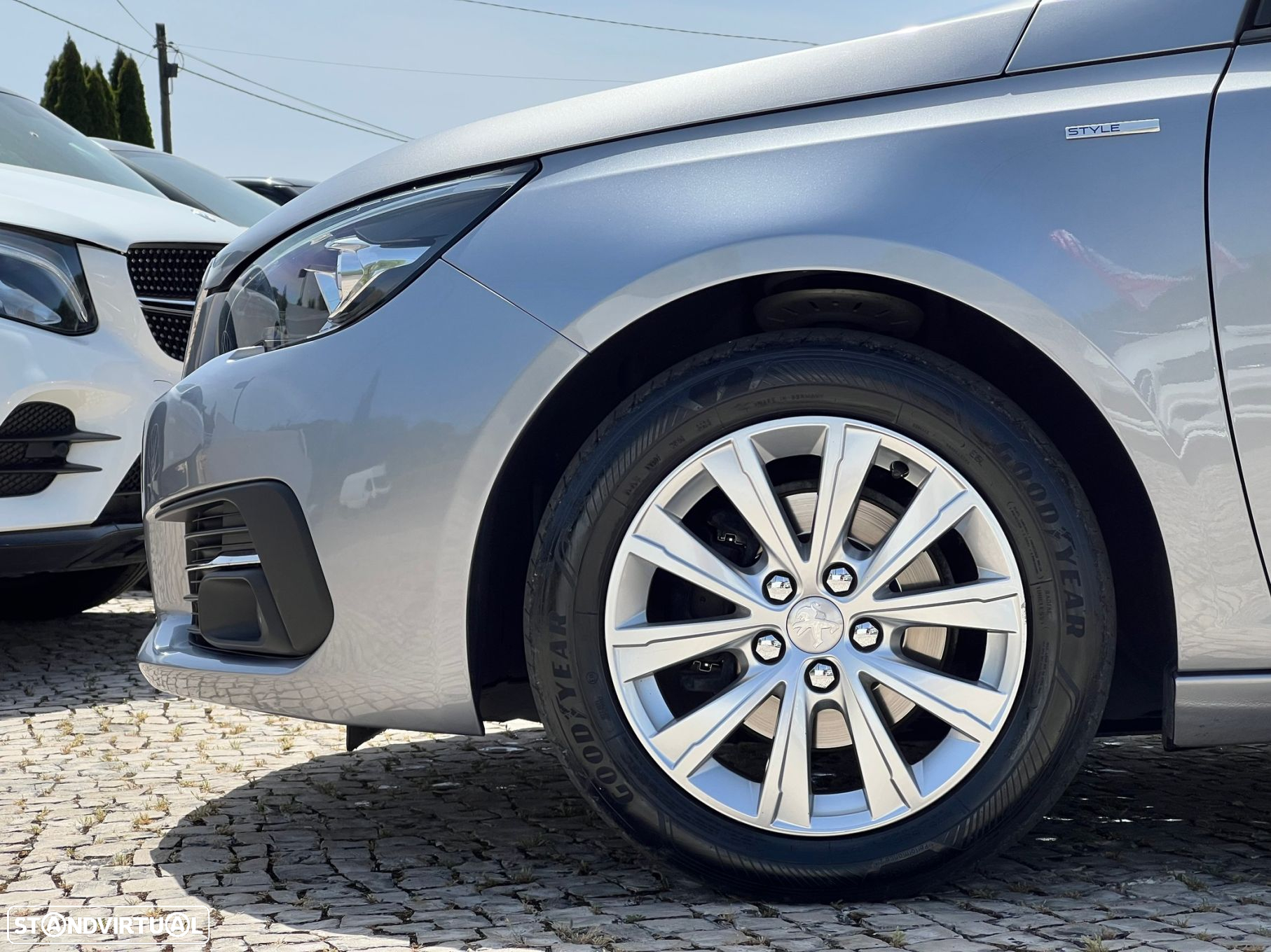 Peugeot 308 1.5 BlueHDi Style - 2
