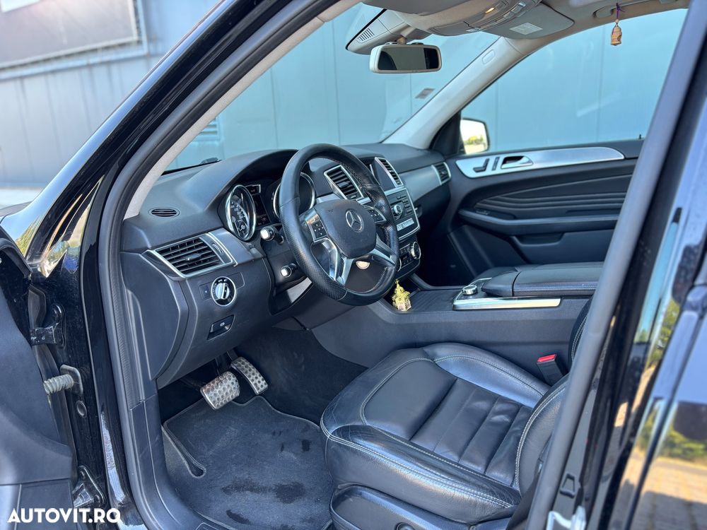 Mercedes-Benz ML 350 BlueTec 4MATIC Aut - 9