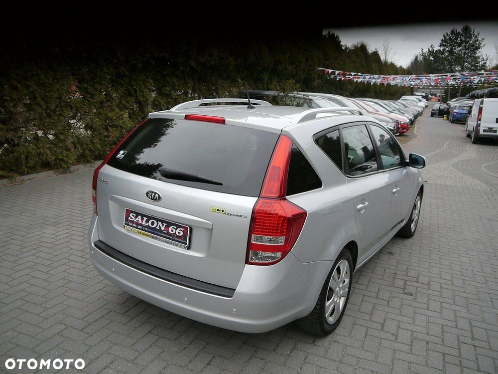 Kia Ceed - 5