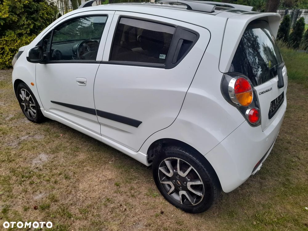 Chevrolet Spark - 20