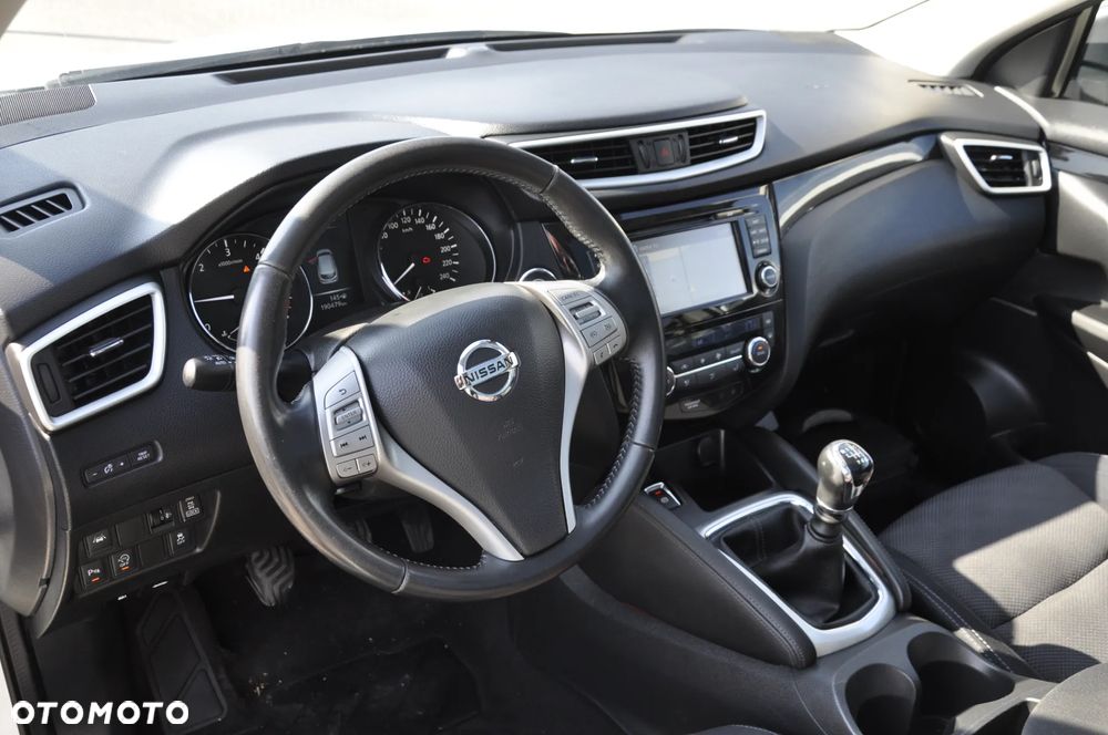 Nissan Qashqai 1.6 dCi Tekna S&S - 19