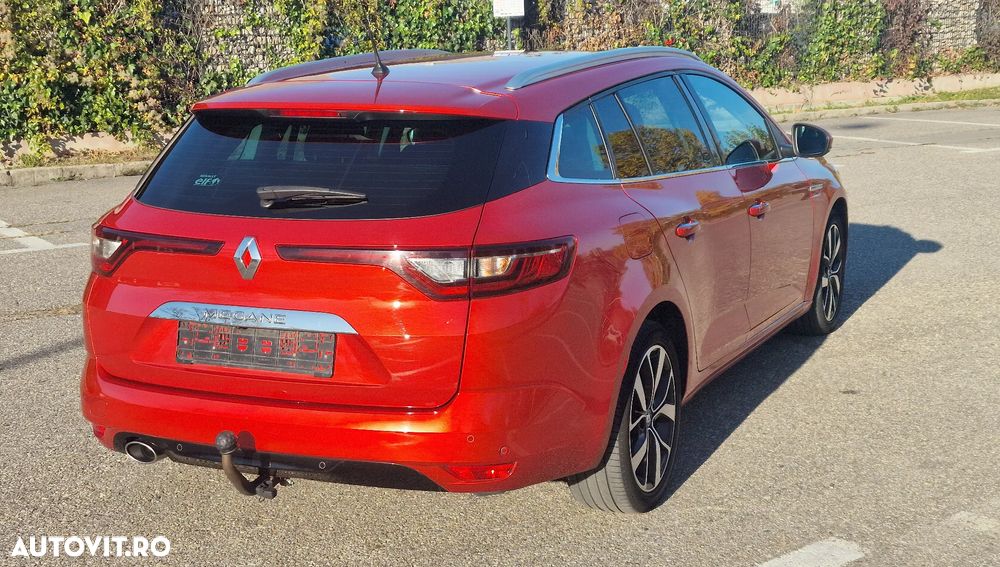 Renault Megane BLUE dCi 115 BOSE EDITION - 3