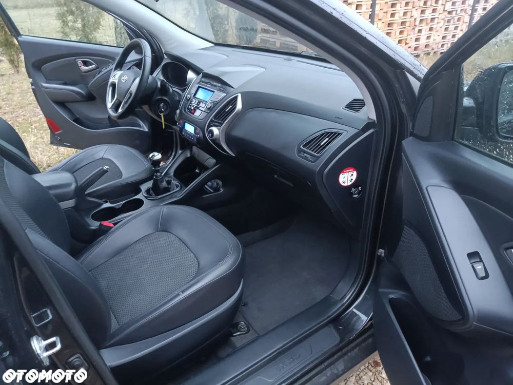 Hyundai ix35 1.7 CRDi Comfort 2WD - 11