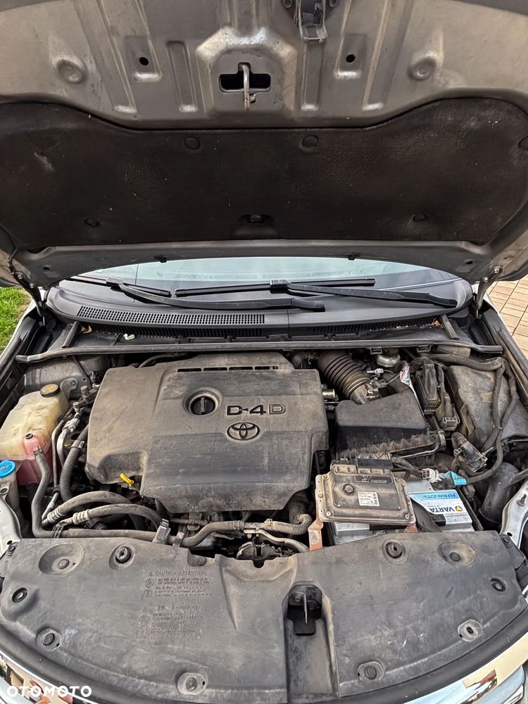 Toyota Avensis 2.0 D-4D PowerBoost Premium - 15