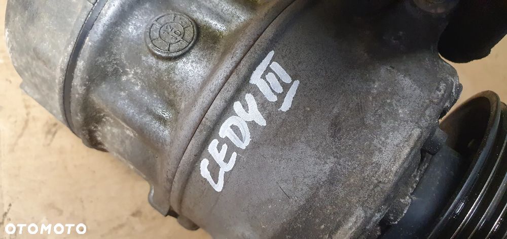 Sprężarka klimatyzacji kompresor klimy VW Caddy III 5N0820803H - 8