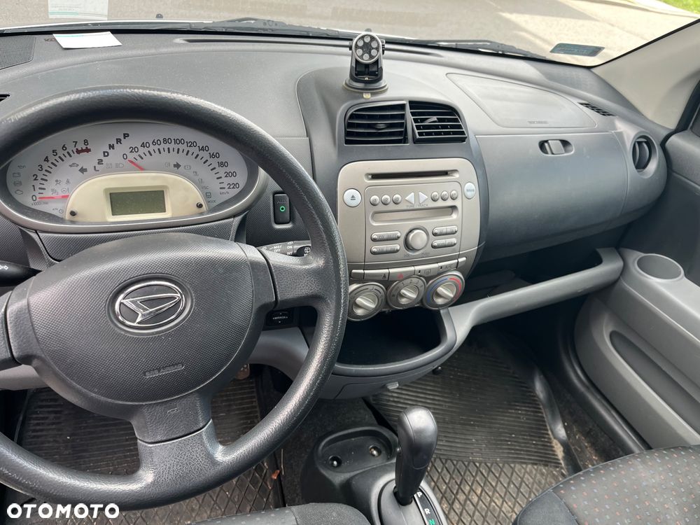 Daihatsu Sirion 1.3 Automatik - 9