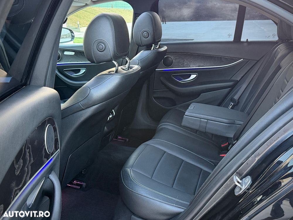 Mercedes-Benz E 220 d 4MATIC 9G-TRONIC Avantgarde - 22