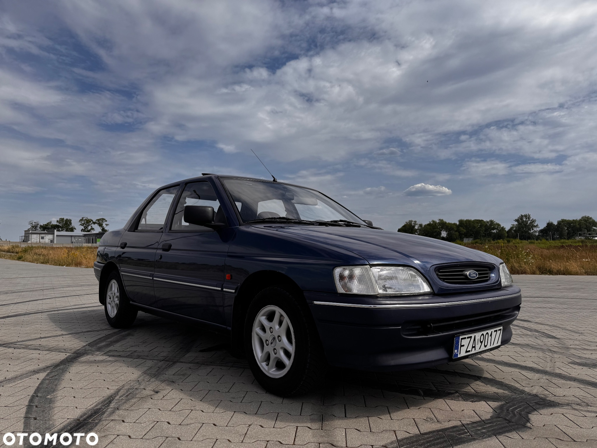 Ford Escort - 3