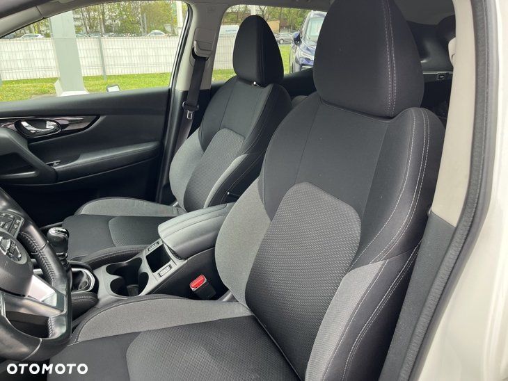 Nissan Qashqai - 14