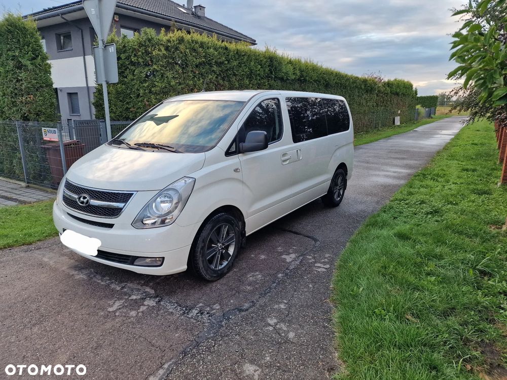 Hyundai H-1 2.5 CRDi Premium - 1