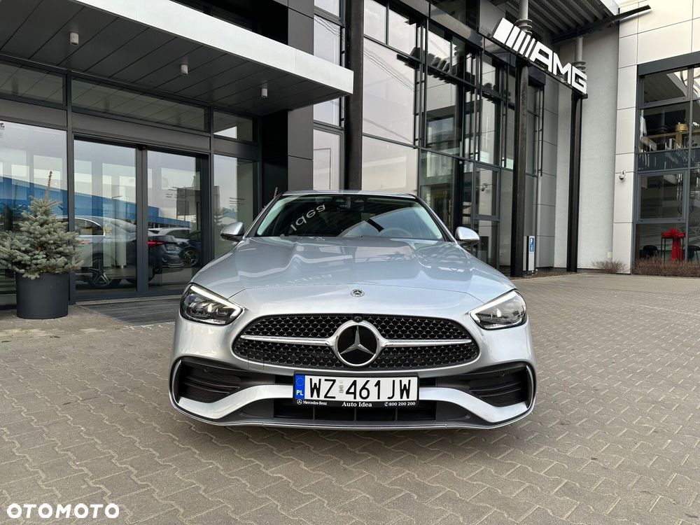 Mercedes-Benz C-Class 2024 photo 5