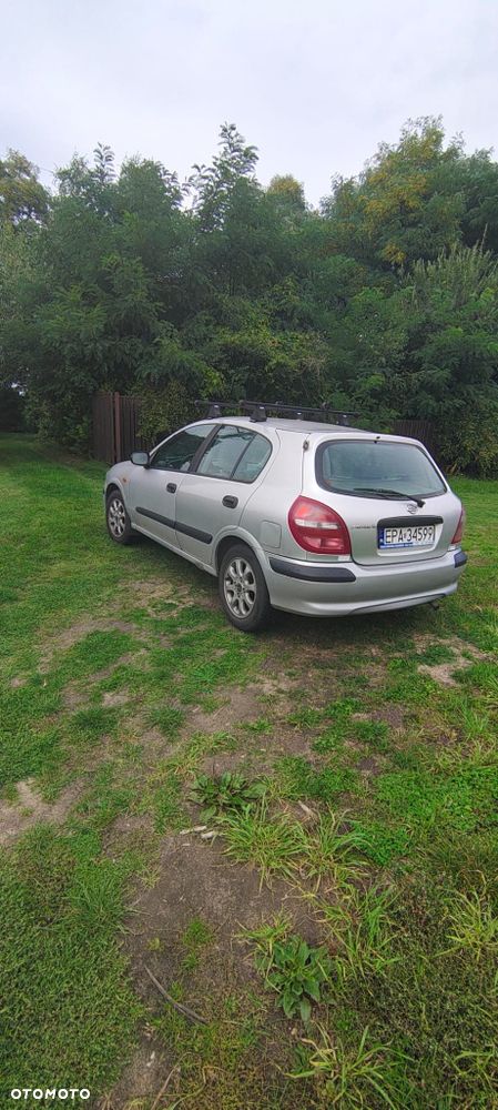 Nissan Almera